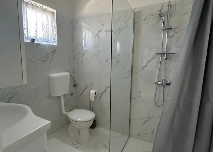 Daire Central Apartments Preko *