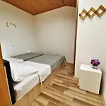 Central Apartments Preko Preko