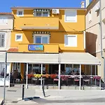 Appartement Central Apartments Preko *