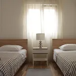 Central Apartments Preko Appartement