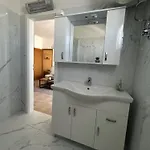 Central Apartments Preko Appartement *