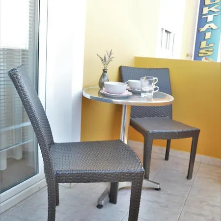 Apartman Central Apartments Preko *