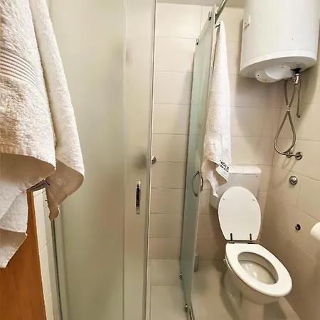 Central Apartments Preko Appartement *