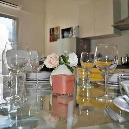 Central Apartments Preko Apartamento *