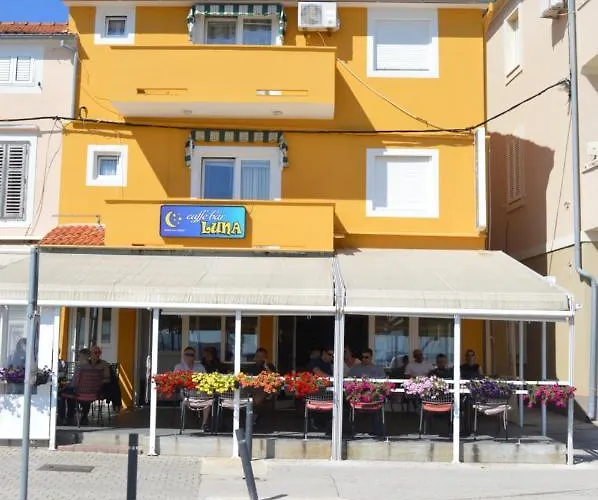 Apartman Central Apartments Preko *