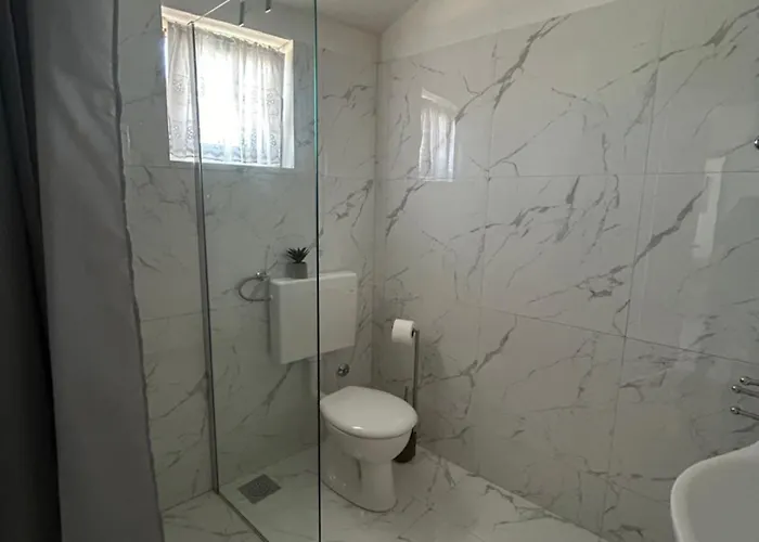 Central Apartments Preko * Preko